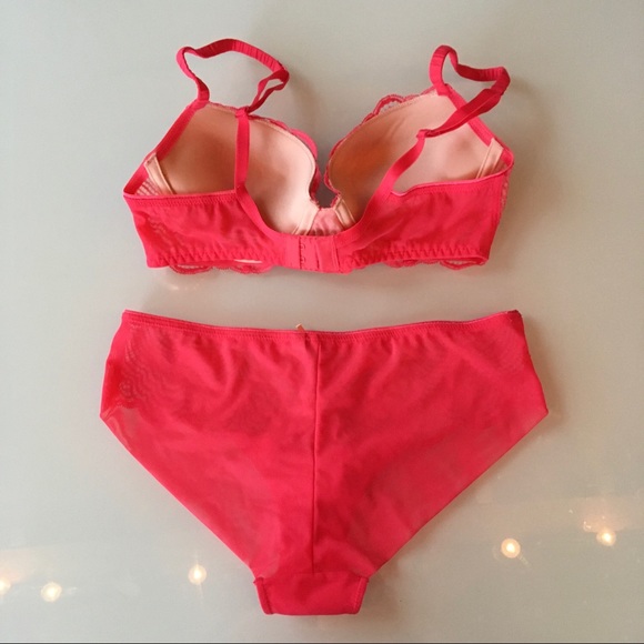 Adore Me NWOT push up bra set—MAJOR PRICE DROP - Picture 3 of 5